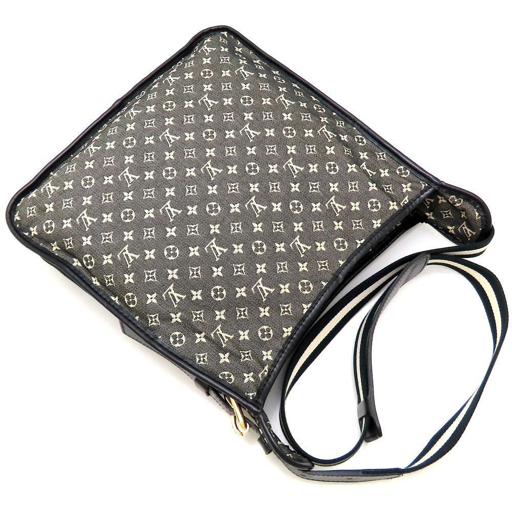 LOUIS VUITTON ルイヴィトン モノグラム ミニ ブザス マリーケイト