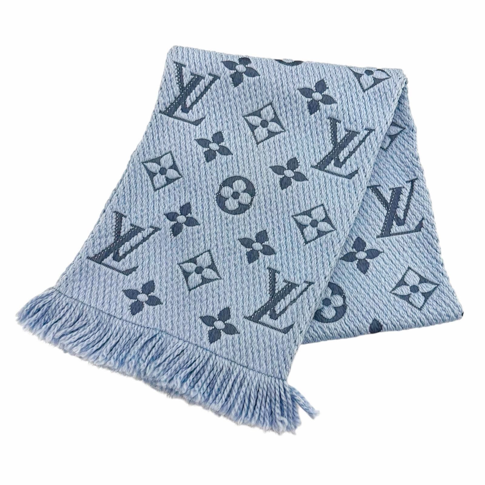美品★LOUIS VUITTON ルイヴィトン M75702 エシャルプ ロゴマニア ウール シルク混 LVロゴ フリンジ付 マフラー ライトブルー イタリア製 レディース
