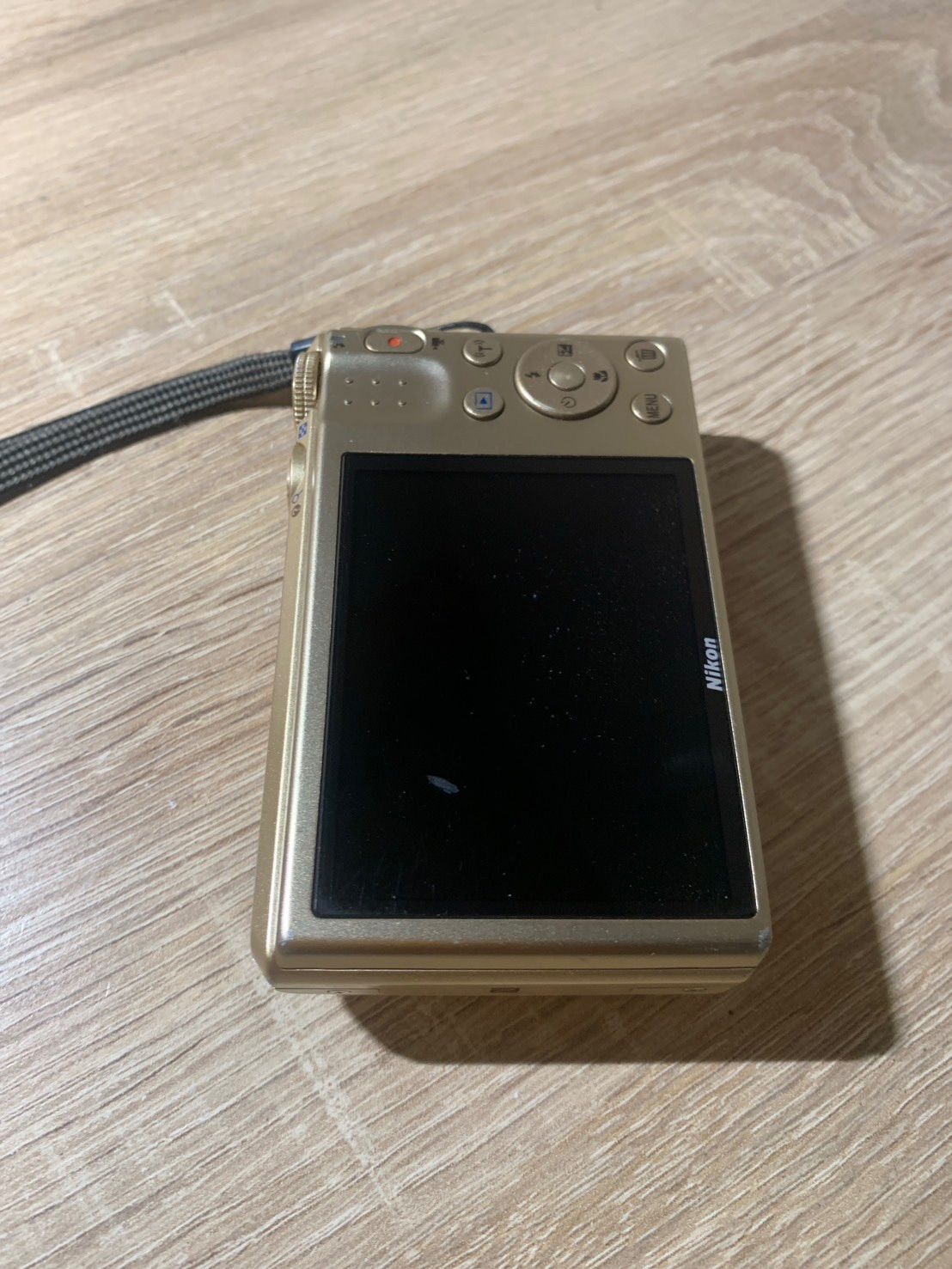 1388 Nikon COOLPIX S7000 ゴールド デジカメ ジャンク品【宅】 - メルカリ