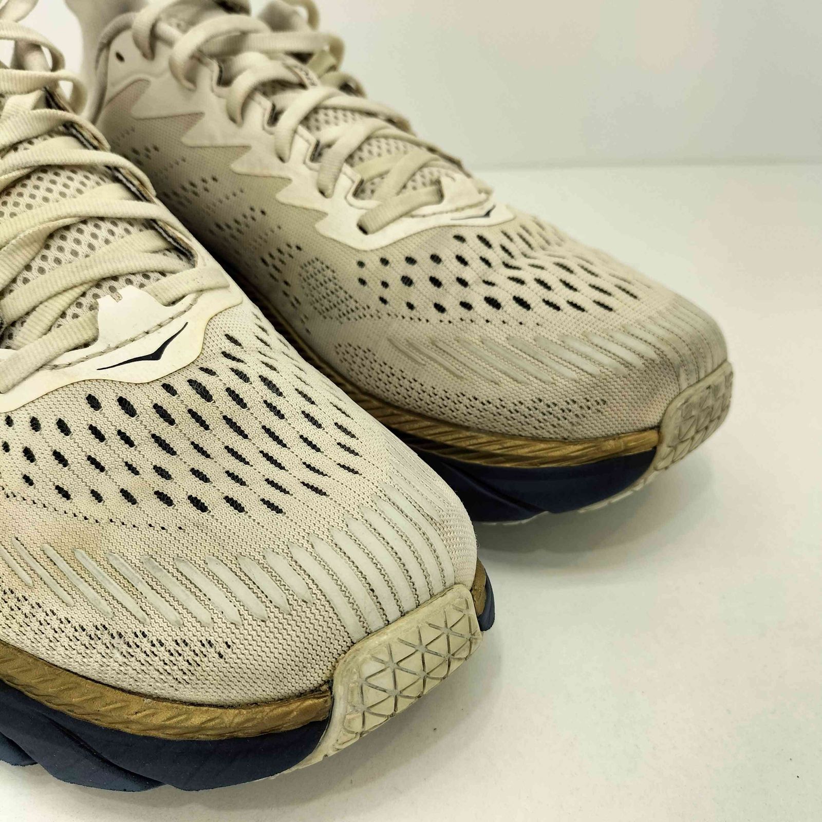 ホカオネオネ HOKA ONE ONE M CLIFTON 7 ローカットスニーカー メンズ