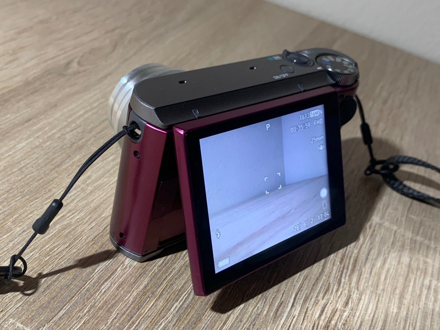 1396 Casio EXILIM EX-ZR1700 ワインレッド デジカメ 動作確認済み【コ 