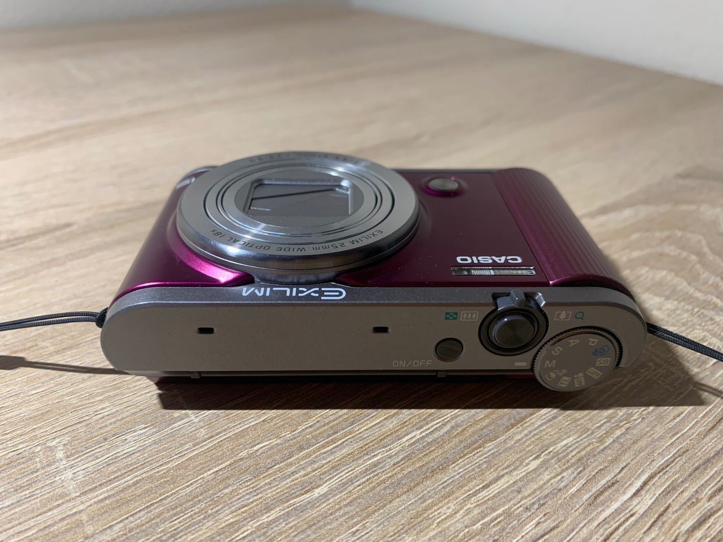 1396 Casio EXILIM EX-ZR1700 ワインレッド デジカメ 動作確認済み【コ