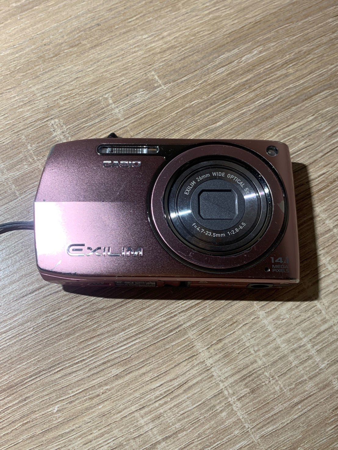 1403 Casio EXILIM EX-Z2300 ピンク デジカメ 動作確認済み【ネ
