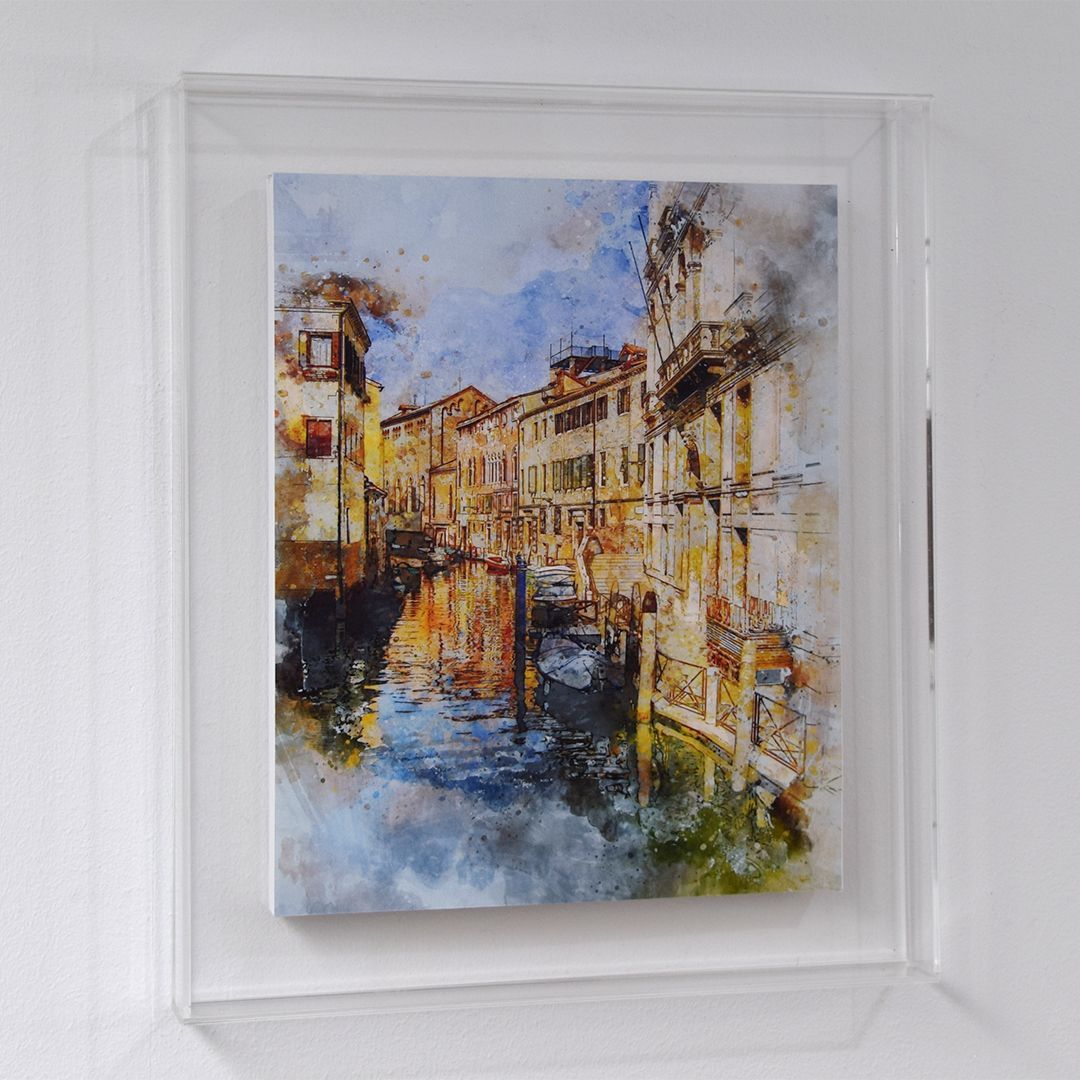 [ Format F4、P4、M4 ] 　【 prèdoux a 】　 Un cadre en acrylique transparent où les vis ne sont pas visibles, même vu de côté.