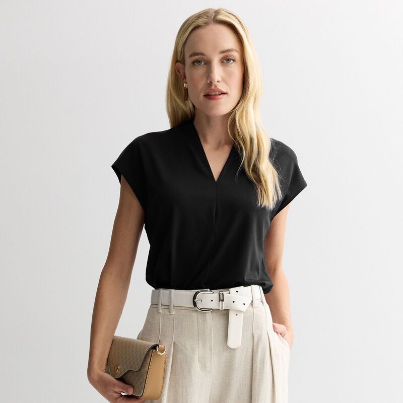 ナインウェスト レディース トップス Tシャツ Vネック ニット Womens Nine West Dolman VNecknitop Mineral Black ブラック