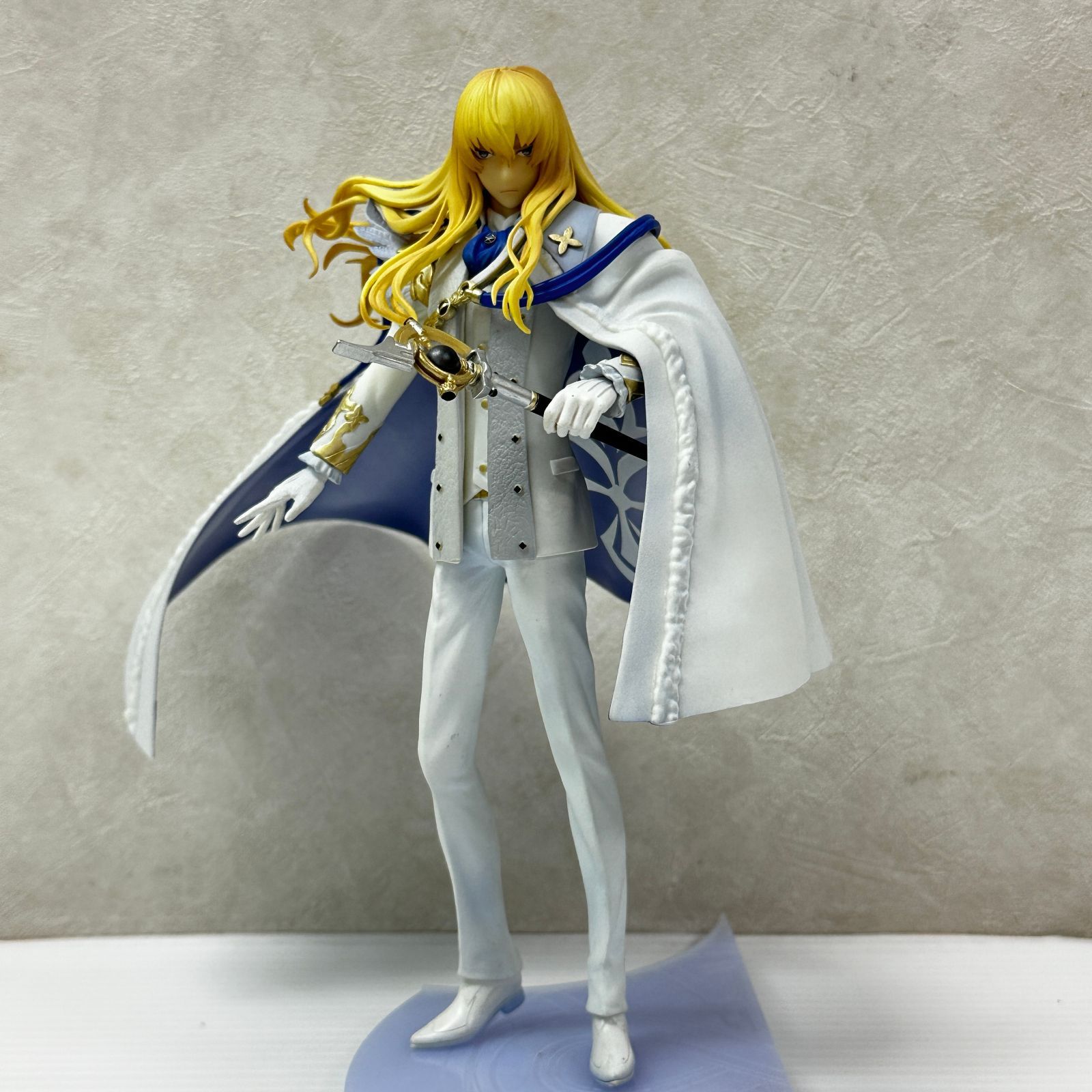 x*）様 FGO　当選品　カイニス　キリシュタリア △一番くじ Fate/grand order FGO キリシュタリア カイニス フィギュア