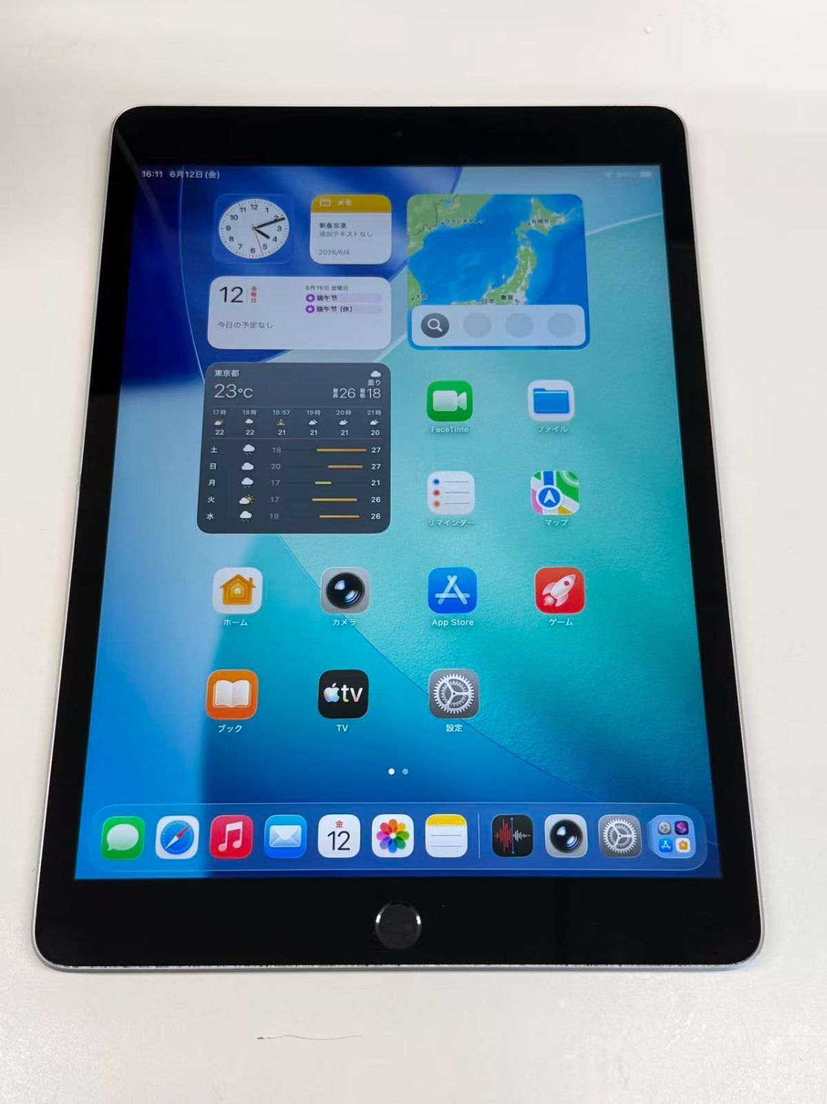 美品 iPad 第9世代 64GB シルバー SIMフリー - メルカリ