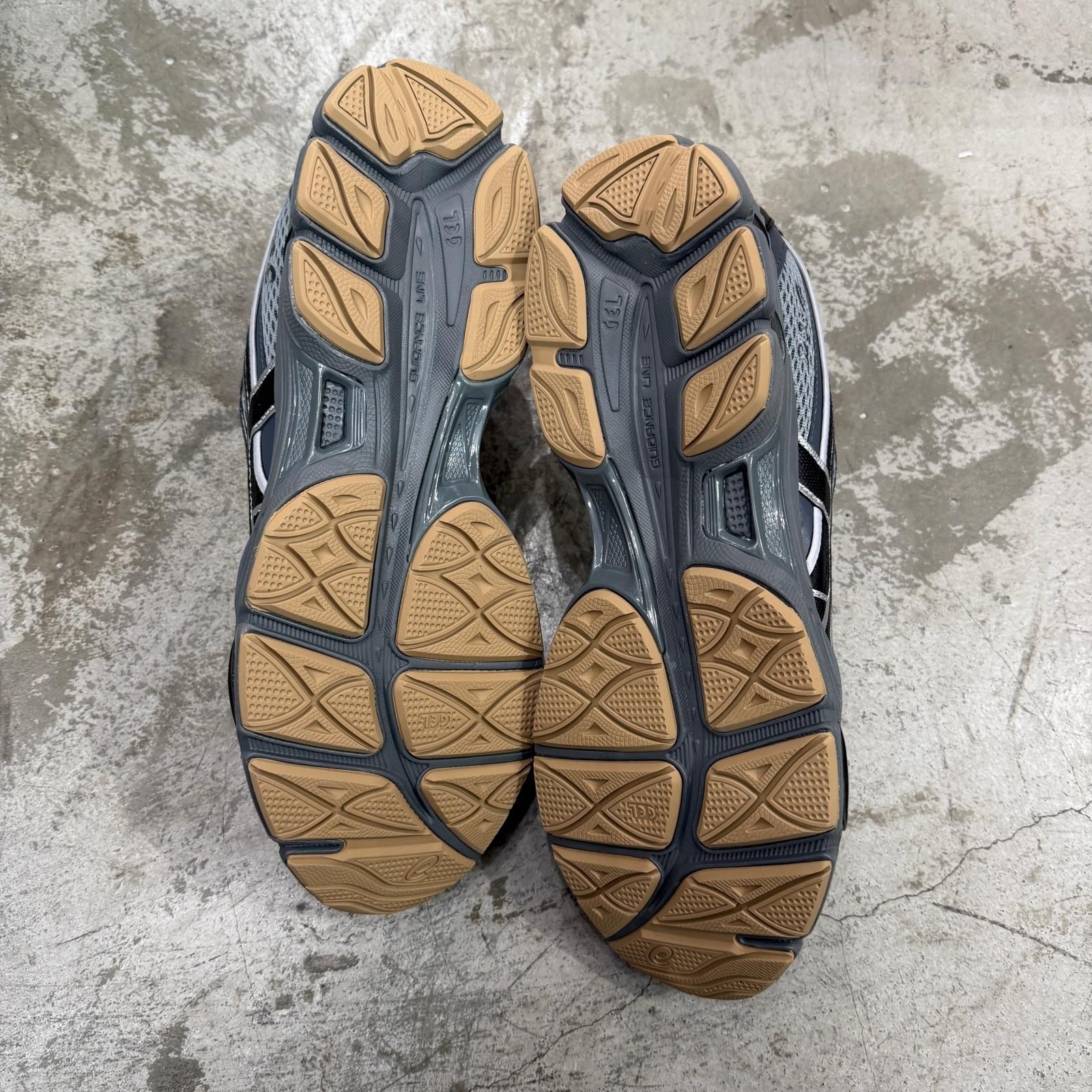 未使用 asics GEL-NYC 2055 ゲルエヌワイシー 2055 スニーカー 