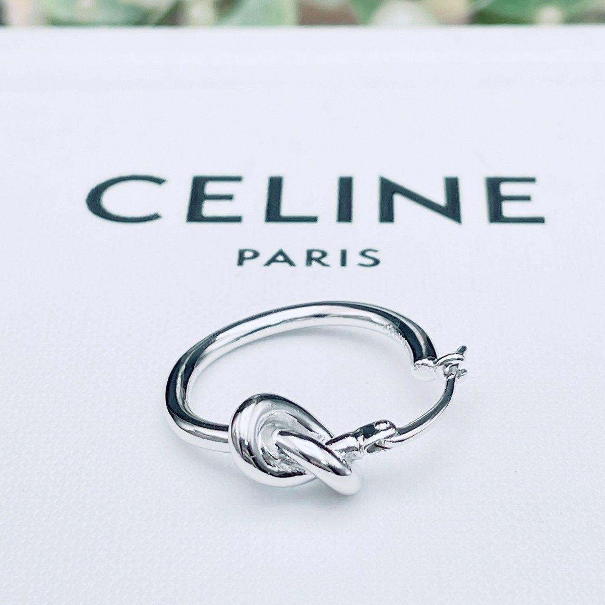 ◇セリーヌ◇新品仕上済 CELINE ノット フープピアス 片耳用 メタル シルバー 2.34g ブランド