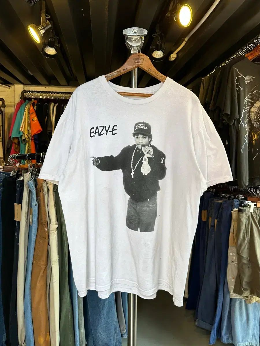 105 イージー Eazy E ラッパー プリンティング Tシャツ