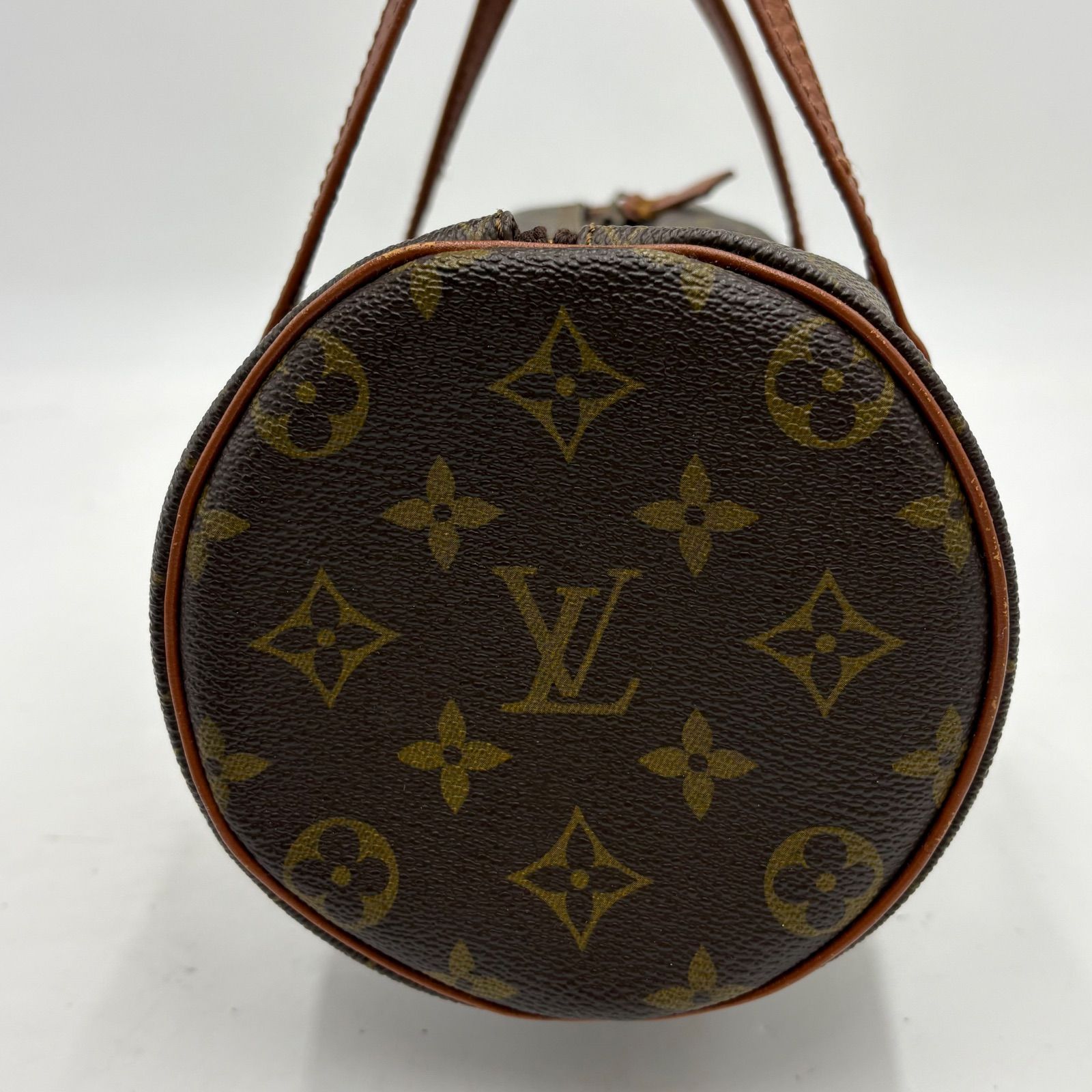 LOUIS VUITTON ルイヴィトン パピヨン26 モノグラム ハンドバッグ 筒型 