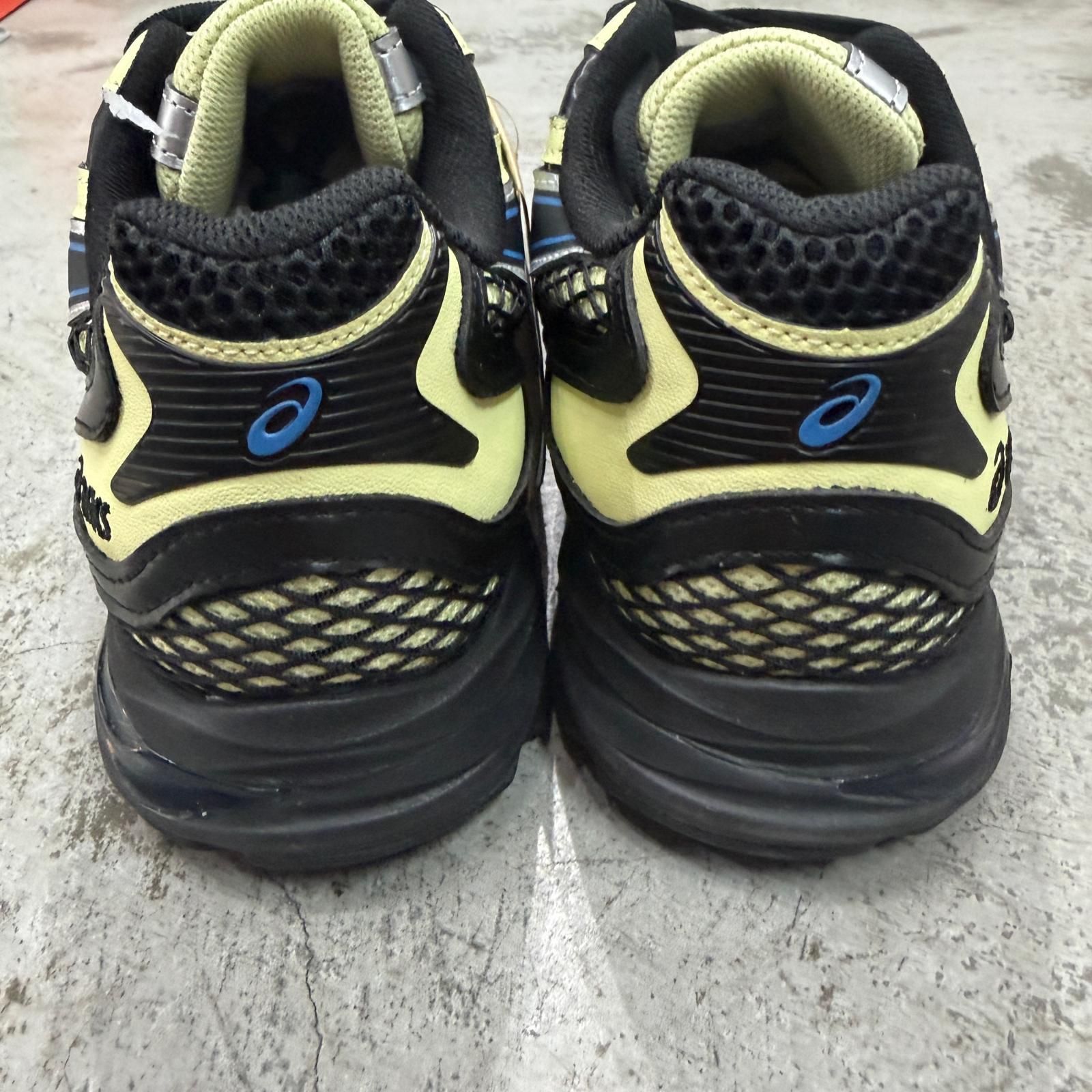 未使用 asics SPORTSTYLE GEL-K1011 スポーツスタイル ゲル スニーカー