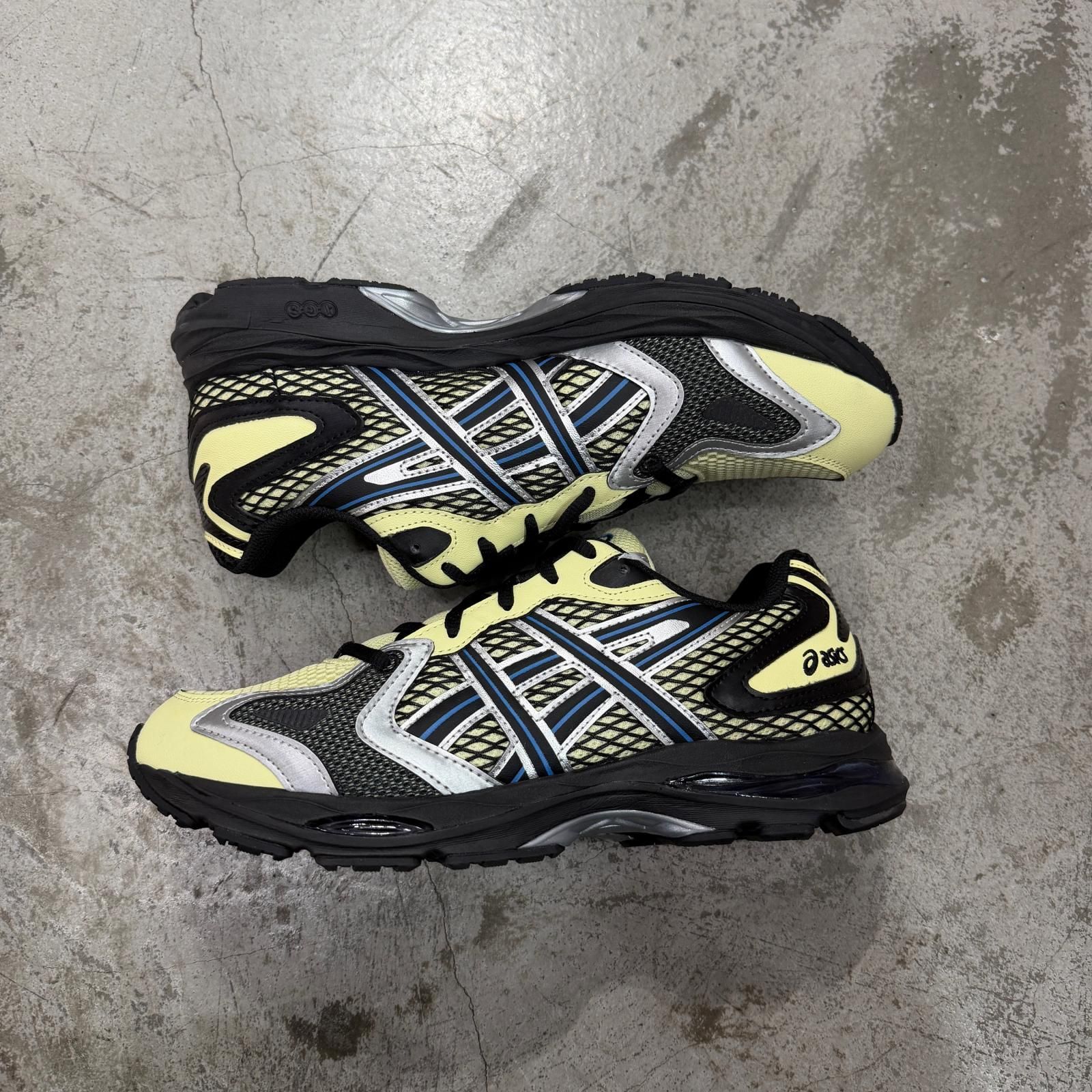未使用 asics SPORTSTYLE GEL-K1011 スポーツスタイル ゲル スニーカー