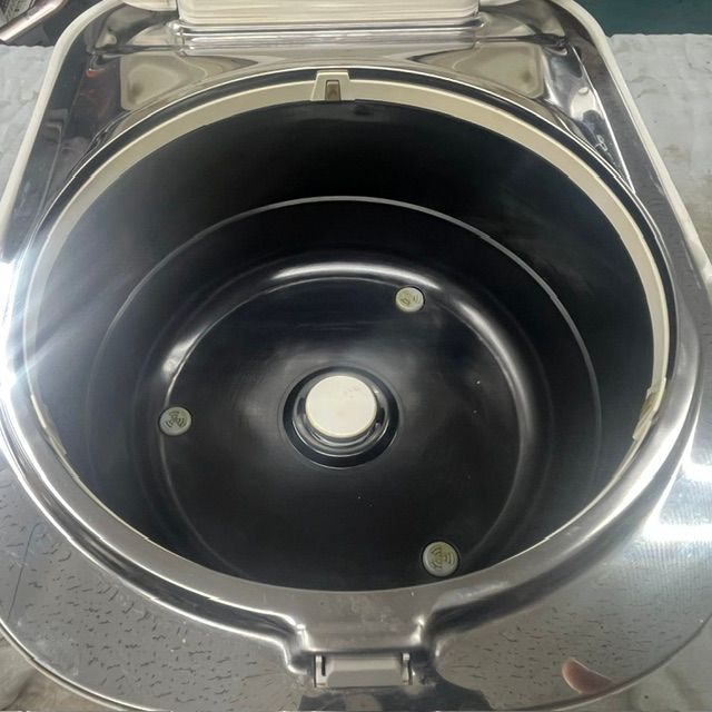 【中古】 パナソニック 炊飯器 5.5合 IH式 大火力おどり炊き スノーホワイト SR-HX107-W 動作確認済】【中古】訳あり・本体のみ パナソニック IH炊飯器 5.5合