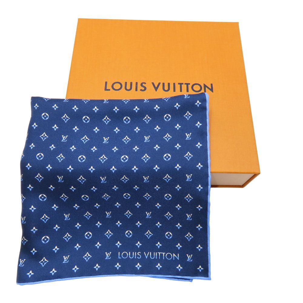 【中古】LOUIS VUITTON ルイヴィトン M79555 ポケットスクエア・モノグラムLV デュアル ハンカチ ポケットチーフ ネイビー 紺 ブルー 青 ブルー シルク 絹 A2602525【無料ギフトラッピング承ります】 中古】LOUIS VUITTON ルイヴィトン M79555 ポケットスクエア