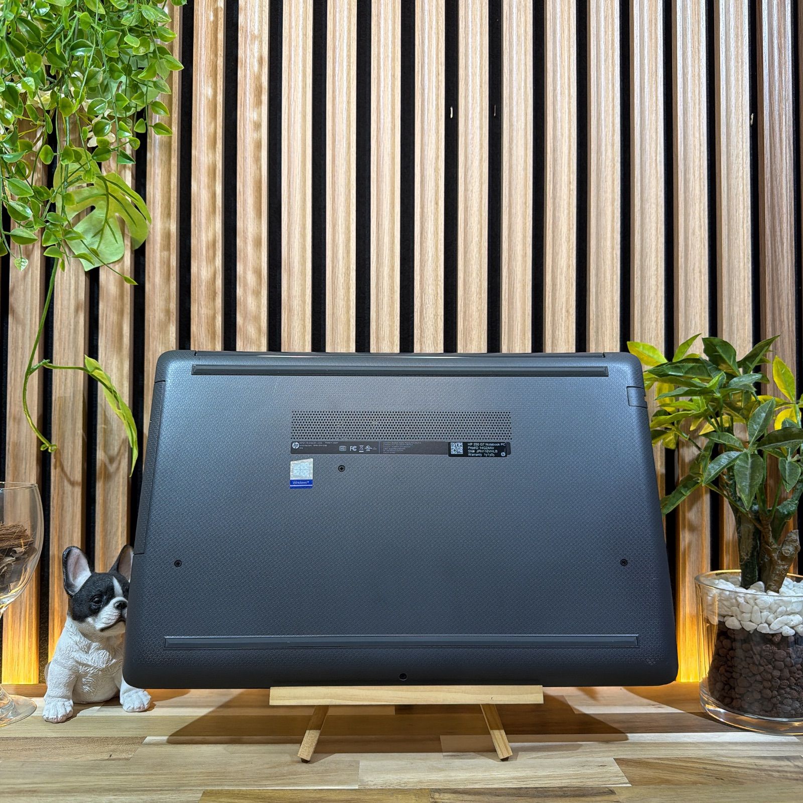 HP ☘超美品‼️バッテリーほぼ未使用☘HP☘️第11世代☘️8GB☘️SSD 0