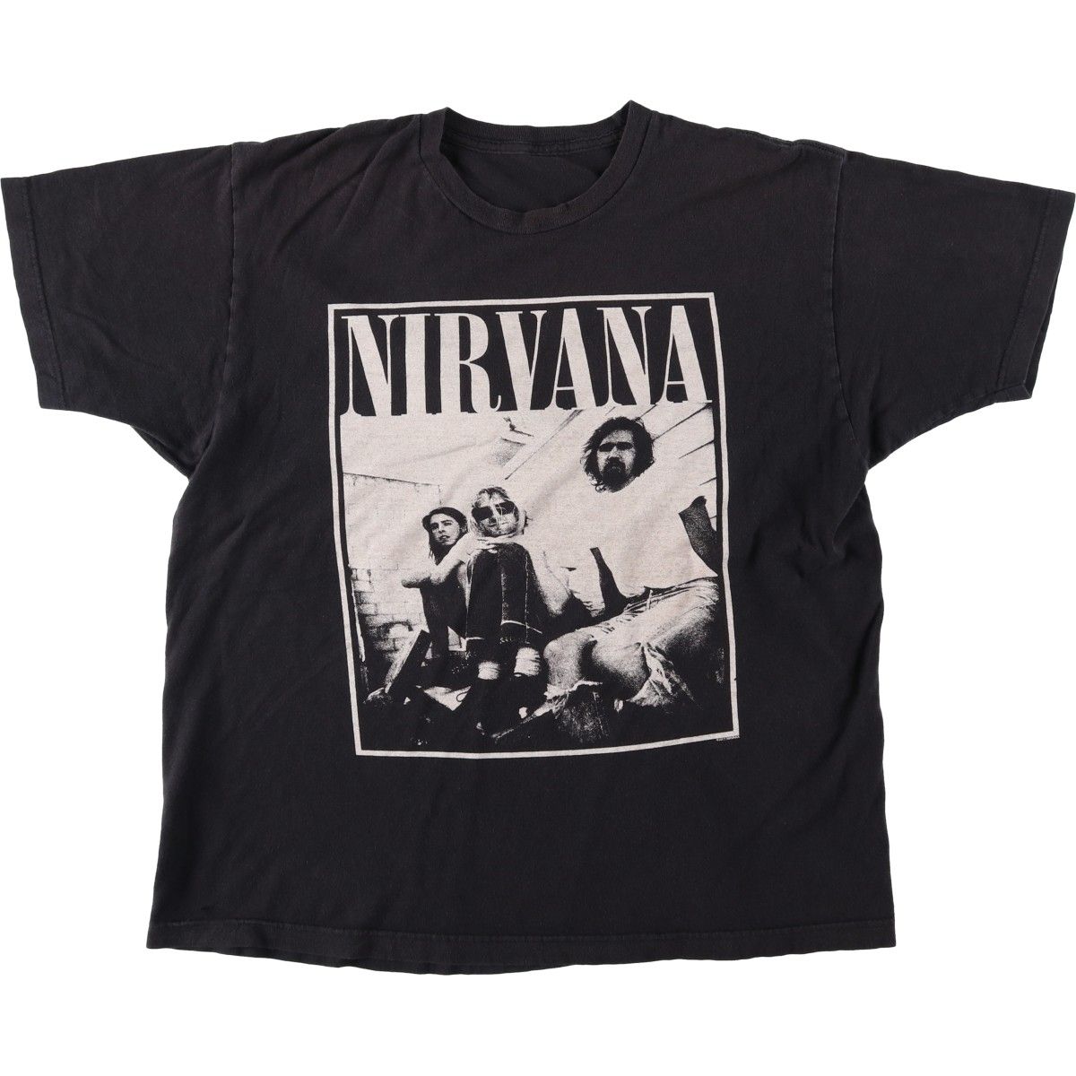 古着 NIRVANA ニルヴァーナ バンドTシャツ バンT メンズL相当/eaa646819