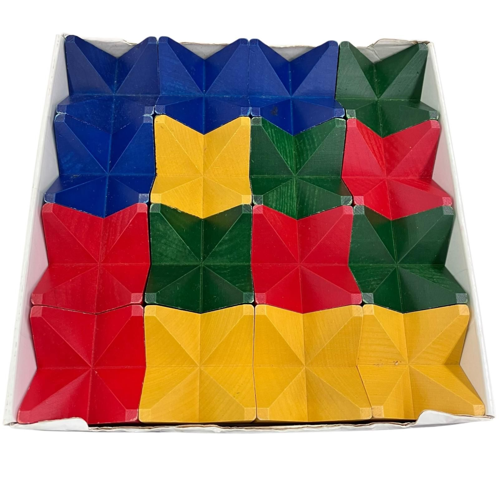186000 現状品 Naef Spiel ネフスピール ピラミッド型ブロック 知育