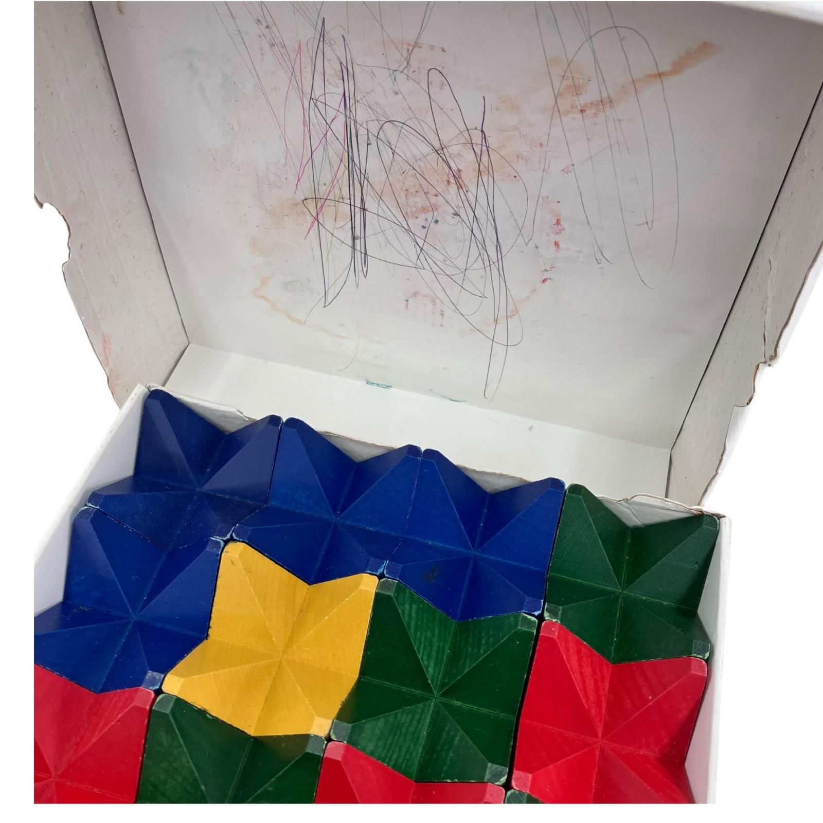 186000 現状品 Naef Spiel ネフスピール ピラミッド型ブロック 知育