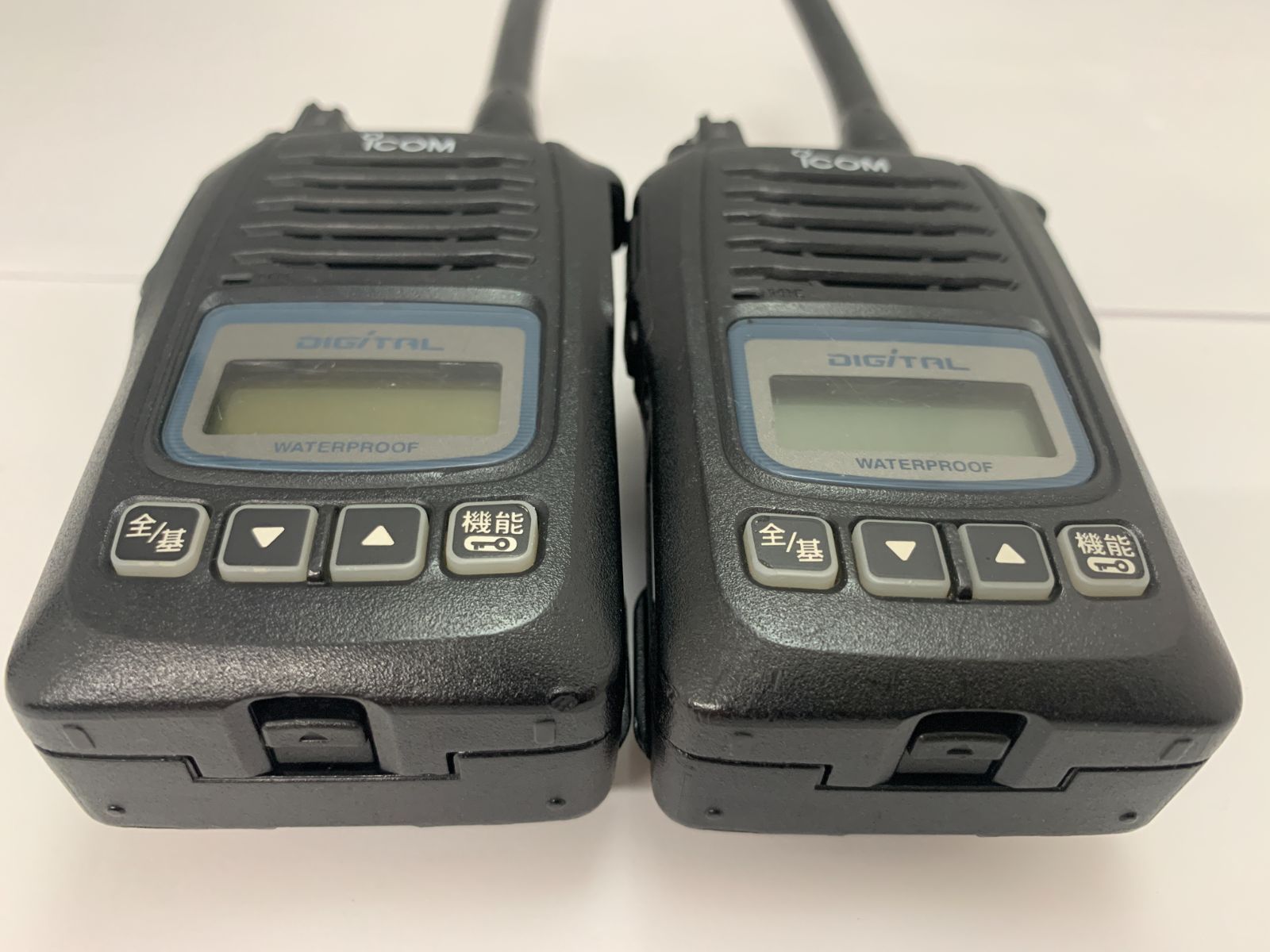 ICOM デジタル簡易無線IC-D60 ２台セット □中古□送料無料□2台セット□アイコム D60 デジタル簡易無線機5W