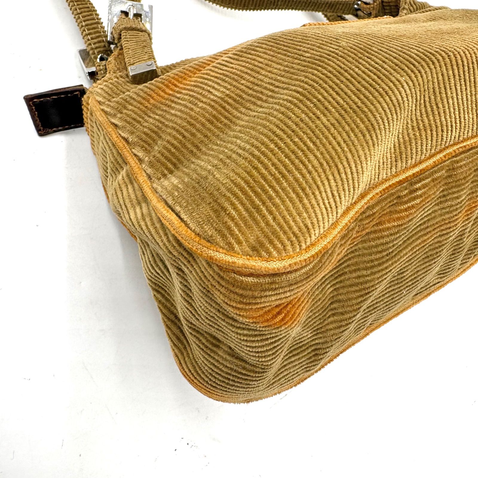 FENDI フェンディ マンマバケット FF金具 コードュロイ ショルダー 