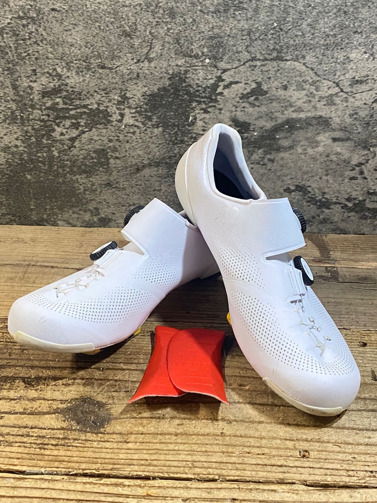 KC520 シマノ SHIMANO RC9 SH-RC903M ビンディングシューズ 白 EU43