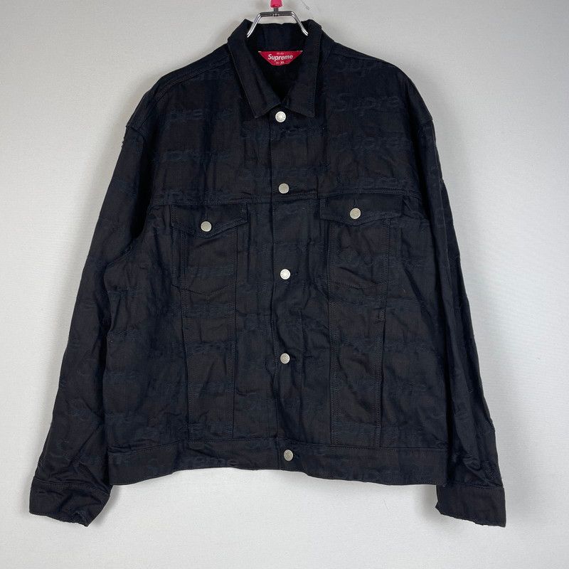 【中古品】 SUPREME シュプリーム 25FW JACQUARD LOGOS DENIM TRUCKER JACKET ジャガード ロゴ デニムトラッカー ジャケット ライトアウター Gジャン 【149-260612-yo-01-tei】