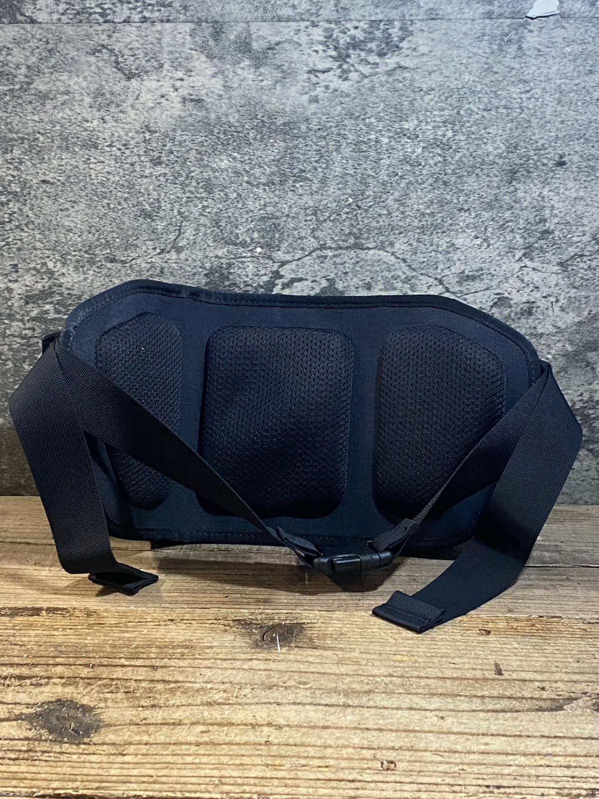 KC776 ラファ Rapha TRAIL HIP PACK ウエストポーチ 白 黒 - メルカリ