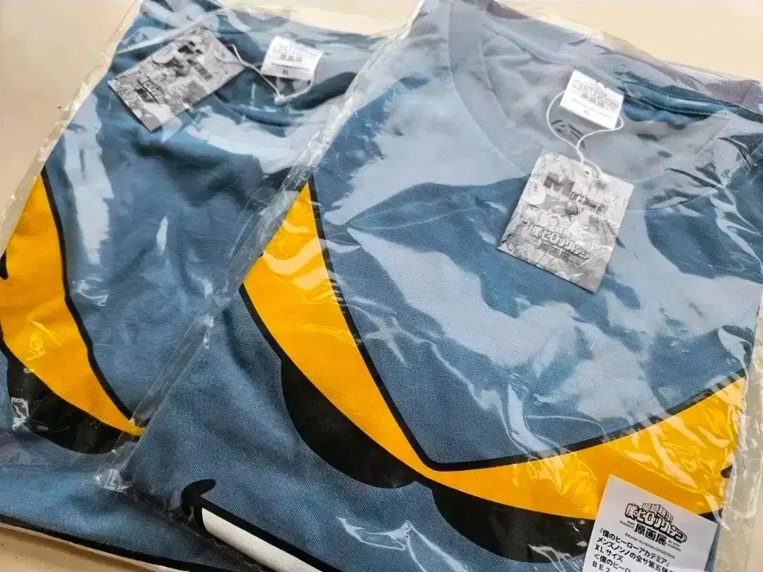 送料込み8) 僕のヒーローアカデミア ヒロアカ 原画展 公式 マンズノンノ Tシャツ ヒロアカ