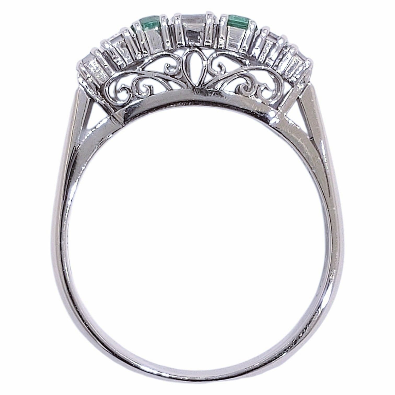 エメラルド リング pt900 0.24ct 0.1ct 買取実績買取日：2025年2月21