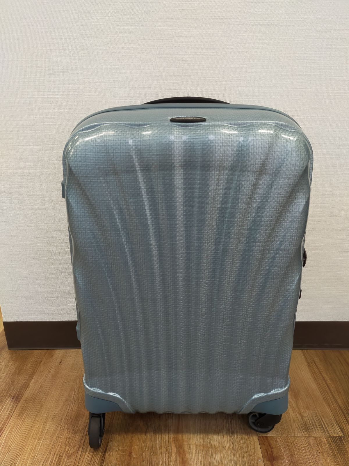 【中古品】サムソナイト　コスモライト　36L　機内持込み可 中古品】サムソナイト コスモライト 36L 機内持込み可 - メルカリ