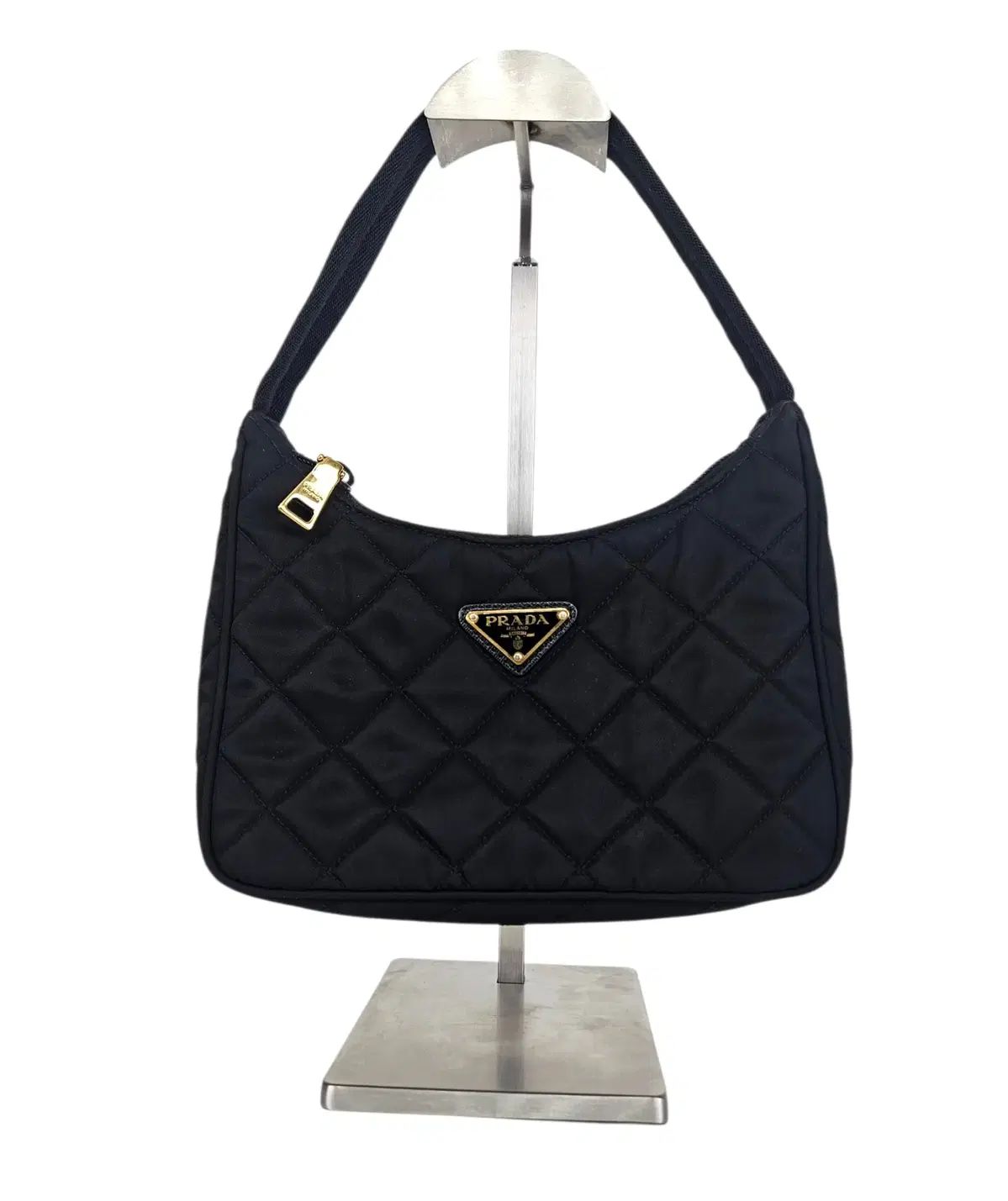 PRADA プラダ ナイロン 三角ロゴ キルティング HOBO BAG