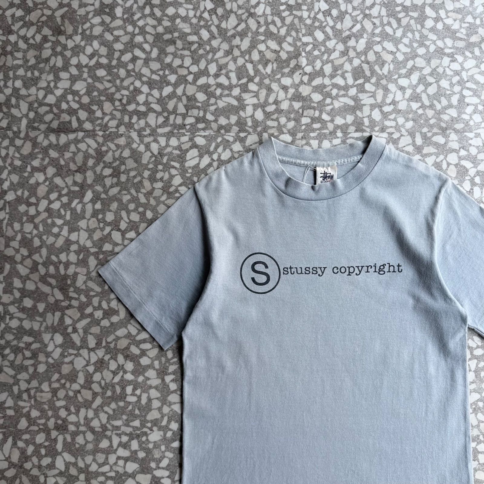 [ Archive アーカイブ Y2K ] STUSSY / 90’s “stussy copyright” T-shirt オールドステューシー　コピーライト　白タグ　ユニセックス　ストリート ピチT vintage 名作 半袖