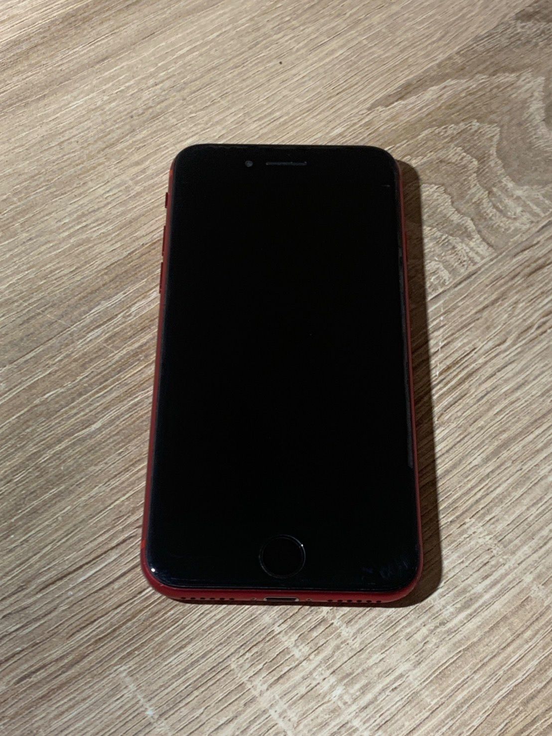 1472 iPhone SE 第二世代 64GB レッド ジャンク品【ネ】