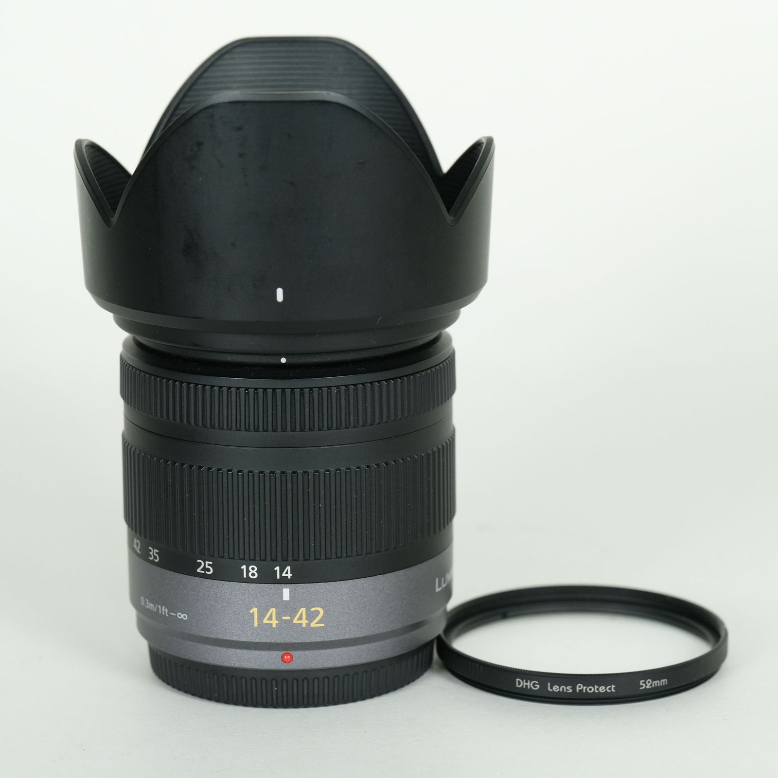 [美品 | フィルター付] Panasonic LUMIX G 14-42mm F3.5-5.6 ASPH. MEGA O.I.S. H-FS014042 | マイクロフォーサーズマウント