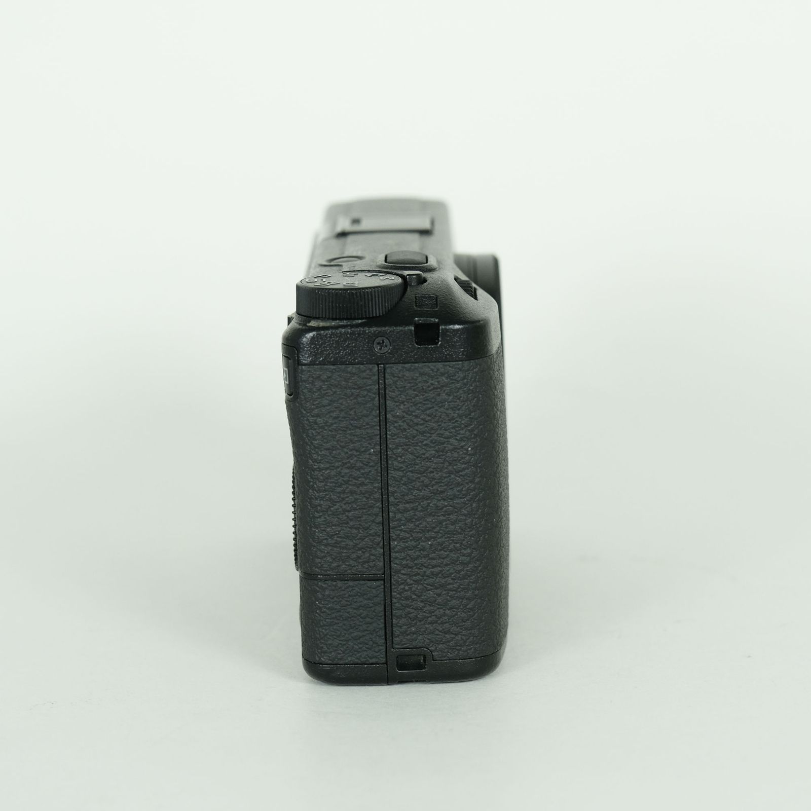 良品 | シャッター数7,300回] RICOH GR III | コンパクトデジタル