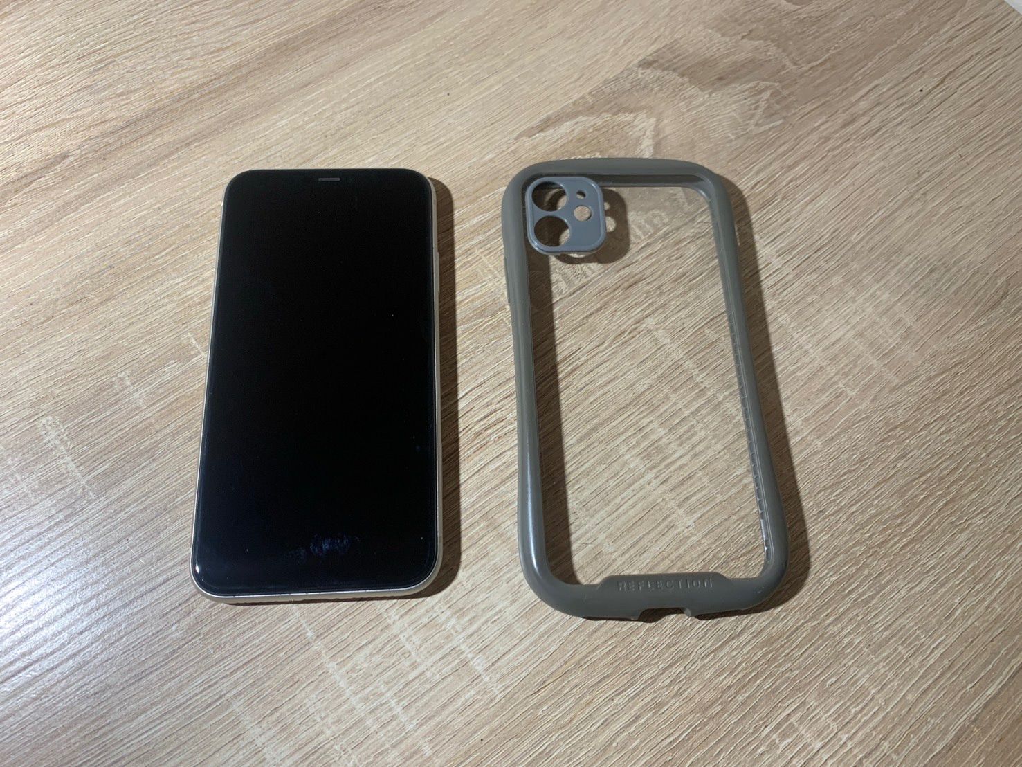 iPhone 11 128GB ホワイト ジャンク品 - メルカリ