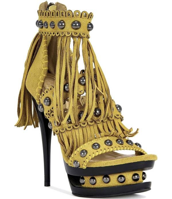 アザレア ワン レディース シューズ サンダル プラットフォーム フリンジ Azalea Wang Marova Studded Fringed Platform Sandals Mustard マス