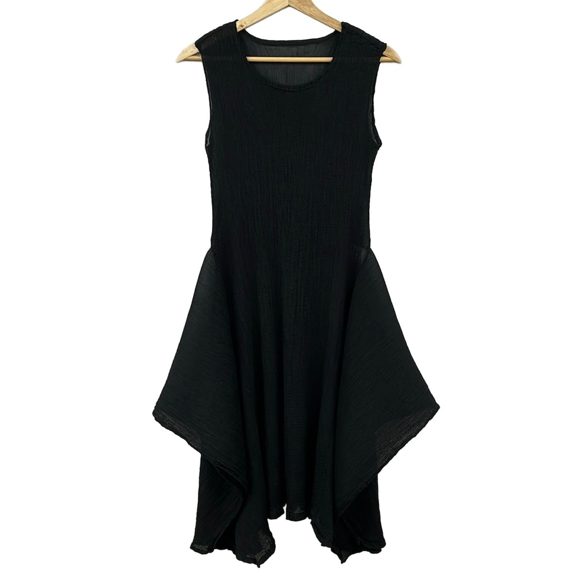 me ISSEY MIYAKE(ミー/イッセイミヤケ) ワンピース レディース美品 - 黒 クルーネック/ノースリーブ/ロング/シワ加工/シースルー