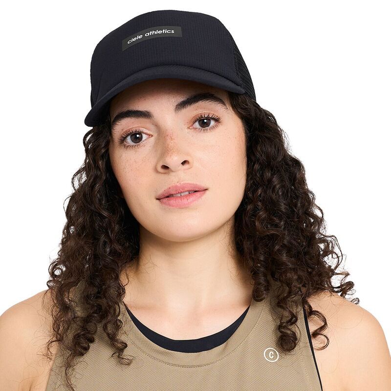 シエルアスレチックス メンズ アクセサリー 帽子 キャップ Ciele Athletics TRLCapSCFieldIconicBar Whitaker