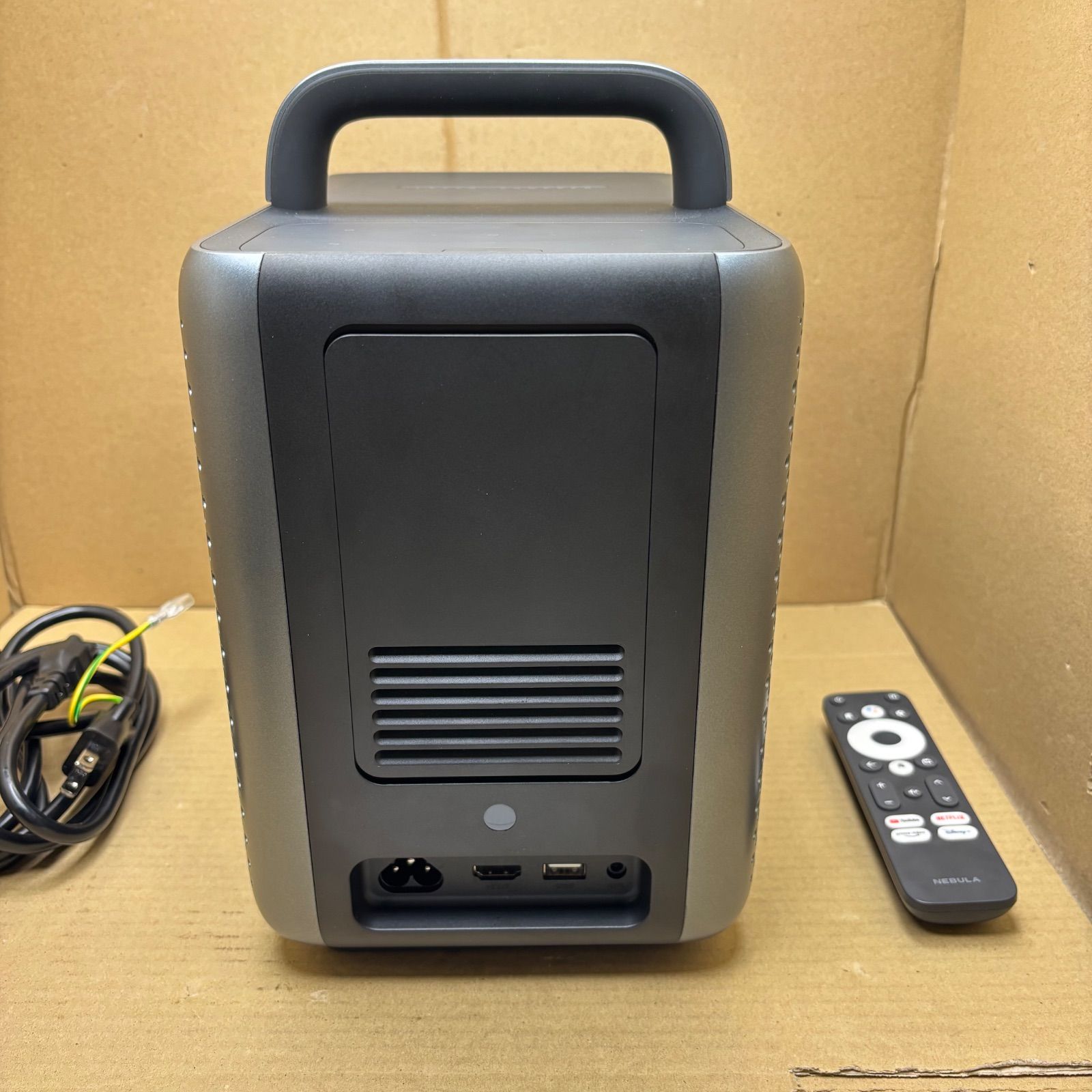 Anker Nebula Cosmos Laser 4K 【中古動作良好】 Anker Nebula Cosmos Laser 4K Review | PCMag