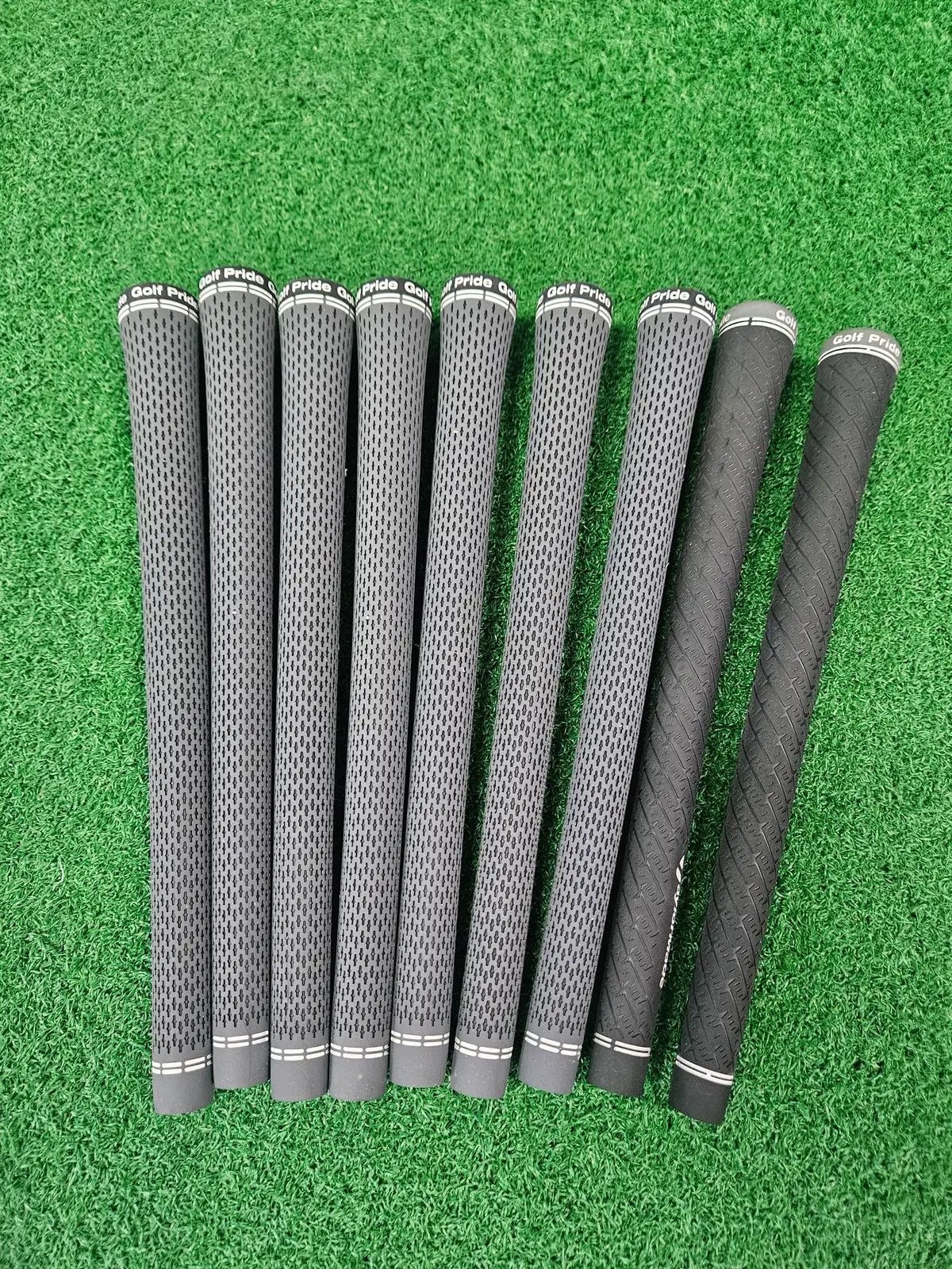 TaylorMade Golf アイアン 純情 グリップ 9個 まとめ 出品
