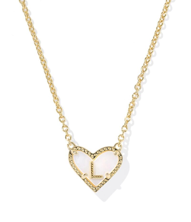 ケンドラスコット レディース アクセサリー ネックレス・チョーカー・ペンダントトップ レース Kendra Scott Heart Letter Gold Short Pendant Necklace