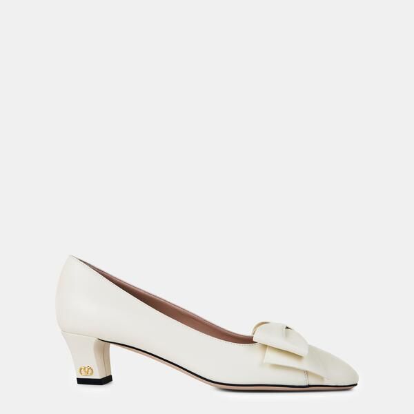 ヴァレンティノ レディース シューズ パンプス Valentino Garavani Bowow Pumps Ivory アイボリー