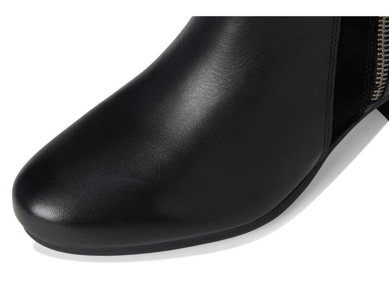 コブ ヒル レディース シューズ スニーカー Cobb Hill Wynter Black Leather ブラック