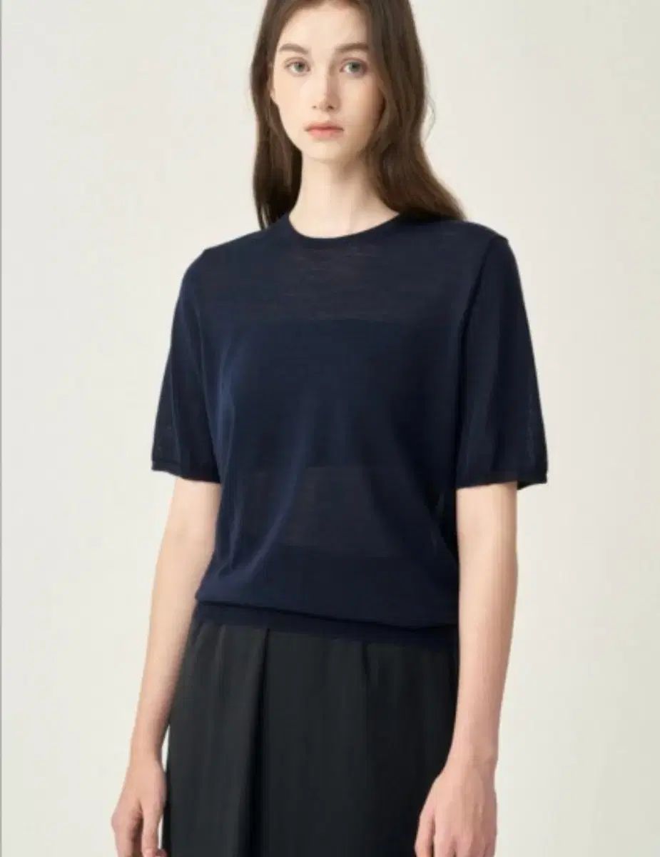 the CASHMERE 基本 半袖 カシミア トップス ネイビー