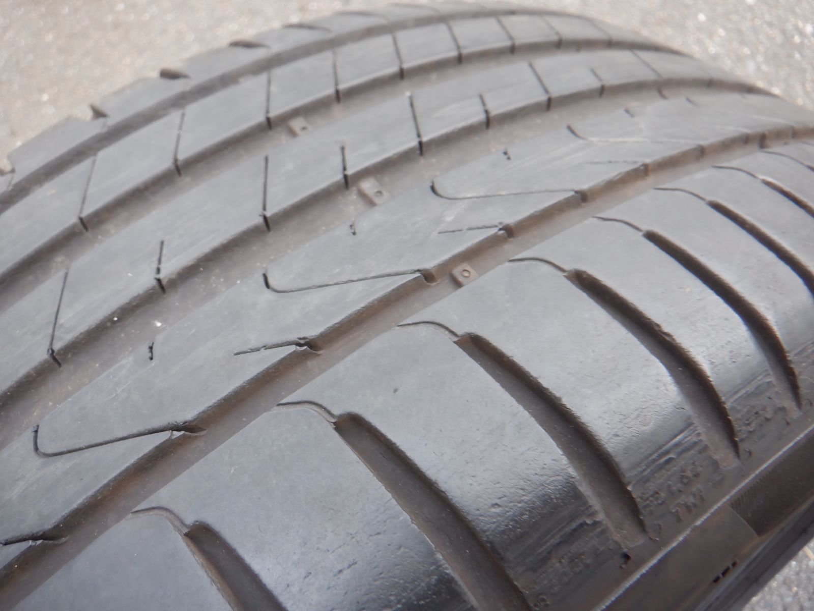 中古バリ山　205/45R17　ピレリ　チンチュラートP7★　２本　ミニクーパー等　スペア・補修用に