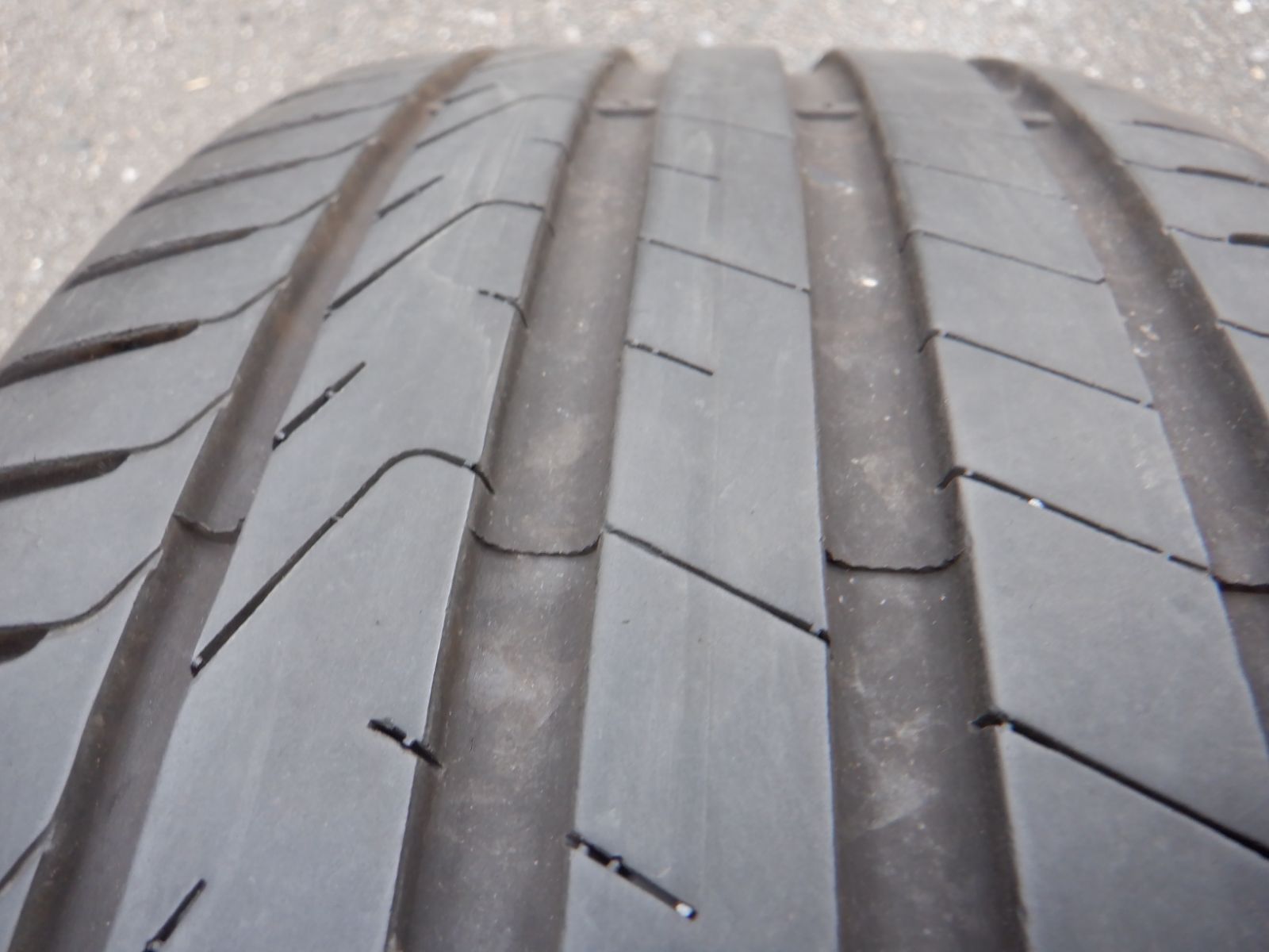 中古バリ山　205/45R17　ピレリ　チンチュラートP7★　２本　ミニクーパー等　スペア・補修用に