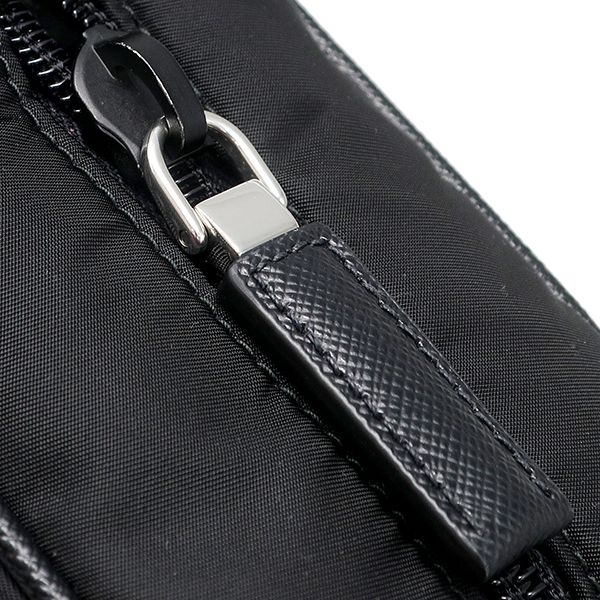 プラダ PRADA 2WAYバッグ ナイロン ブリーフケース ナイロン レザー ブラック シルバー金具 黒 ビジネスバッグ ショルダー トライアングルロゴ 2VE661 【保存袋】【中古】
