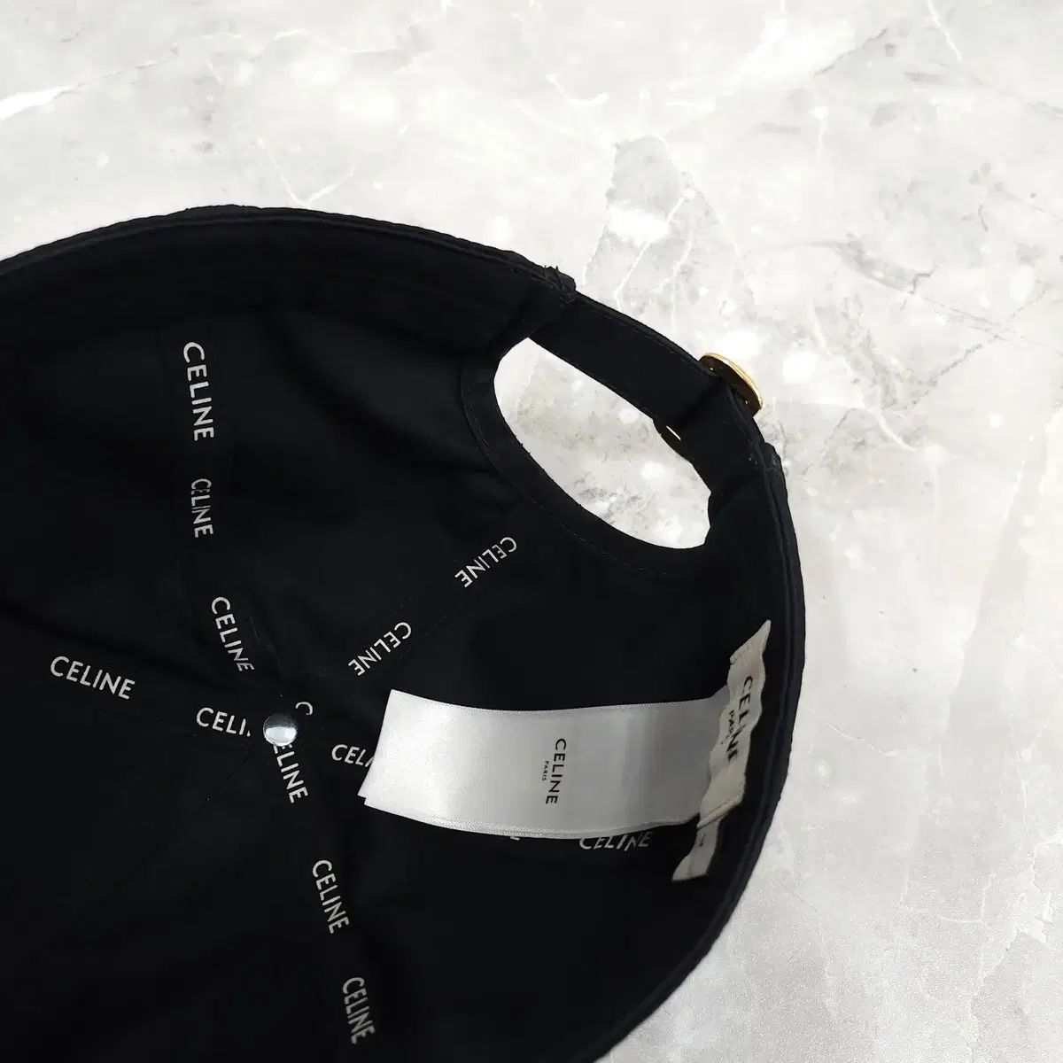 Celine セリーヌ ロゴ ベースボールキャップ L 2AUT6969P